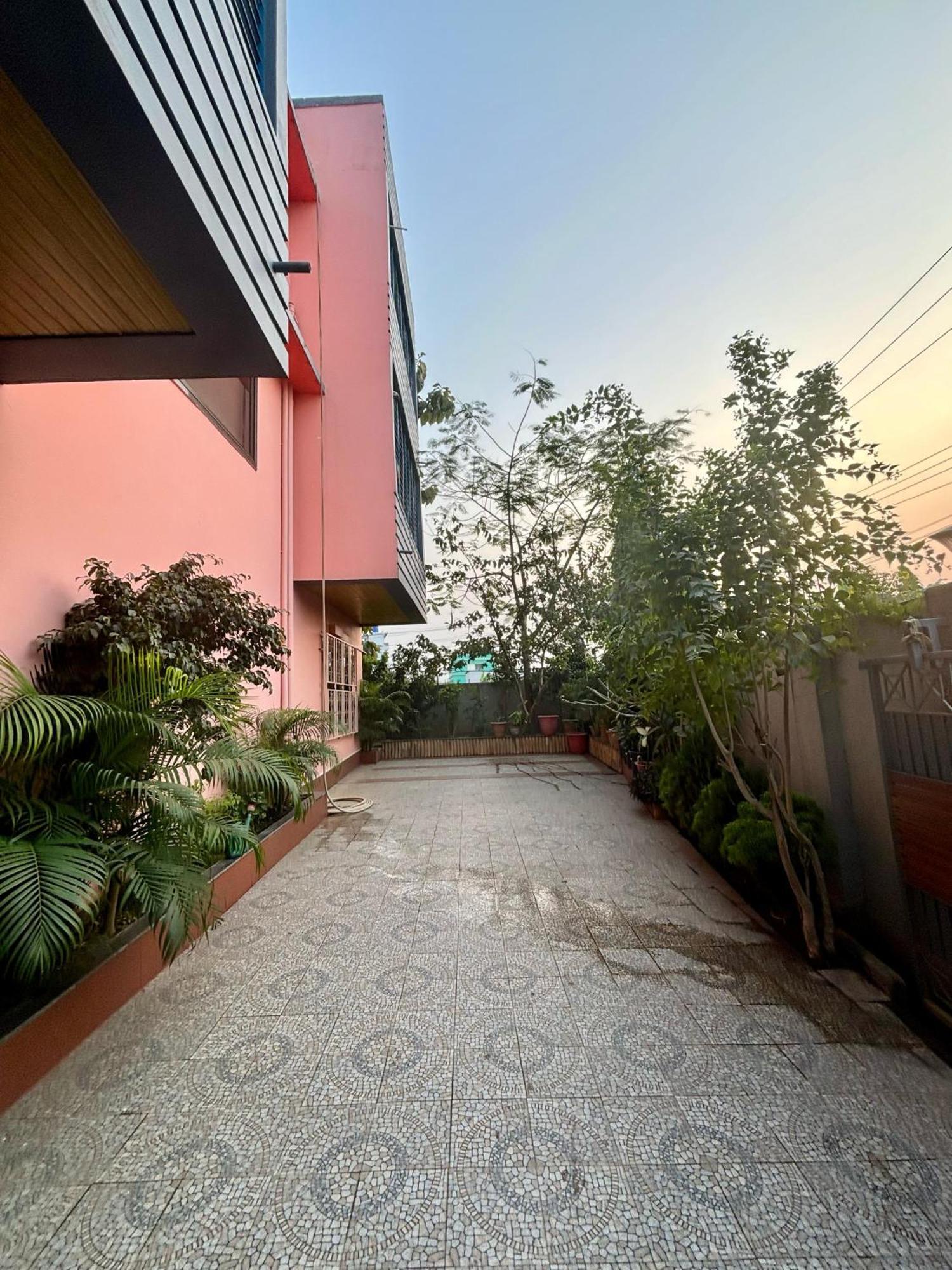 Krishna Shree Guest House Guwahati Luaran gambar